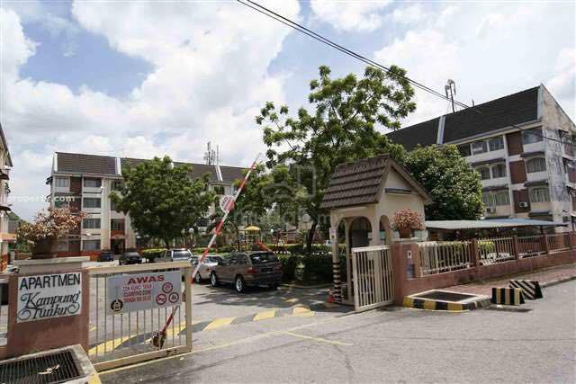 Apartmen Kampung Tunku 1