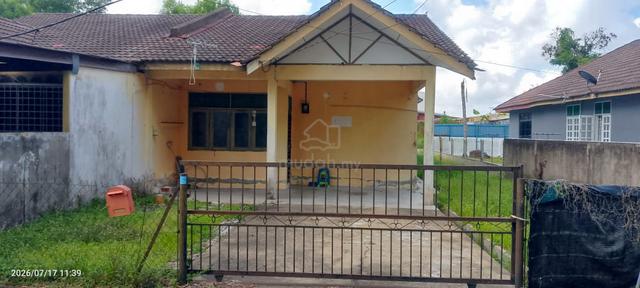Rumah area Gong Badak, Terengganu untuk disewa 1