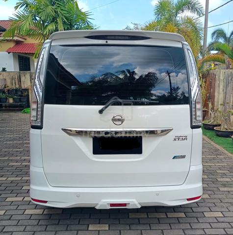 2017 Nissan SERENA 2.0 S-HYBRID HIGHWAY STAR - 4