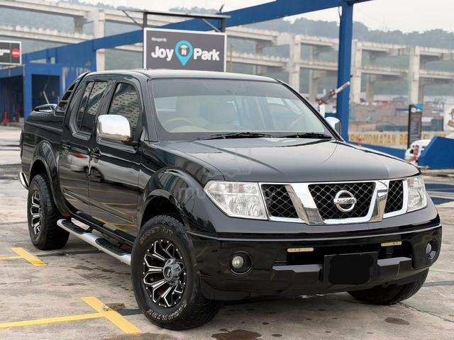 2010 Nissan NAVARA 2.5 LE (A) - 1