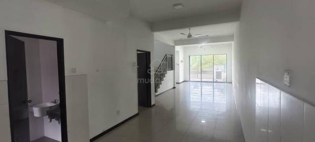 Taman Saujana KLIA, Kajang ! Taman Saujana Allamanda. low deposit 1