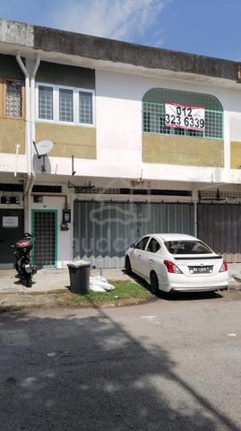 Ground floor shop in jln muhibbah 3 Kajang for rent 1