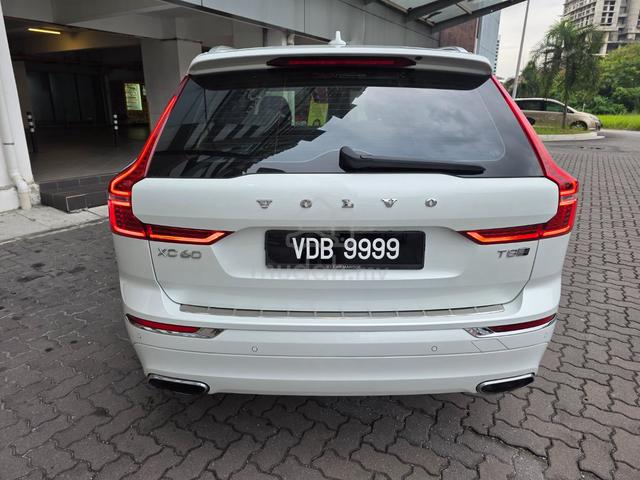 2019 Volvo XC60 2.0 T8 INSCRIPTION (A) - 3