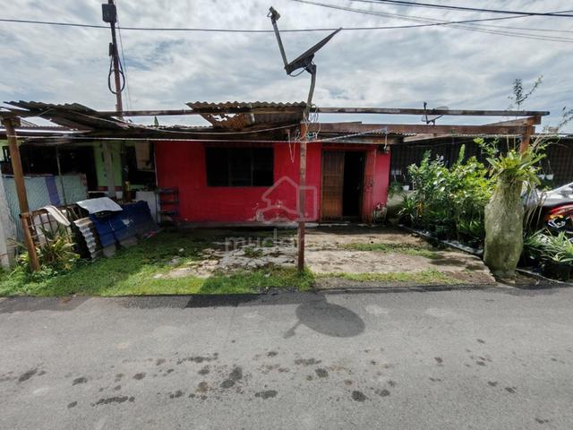 Rumah Kos Rendah Senaling 2 For Sale 1