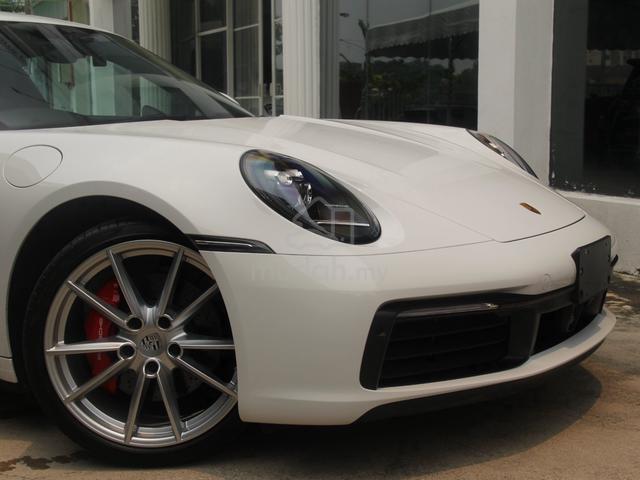 2022 Porsche 911 Carrera S | 13K KM | Sport Chrono - 2