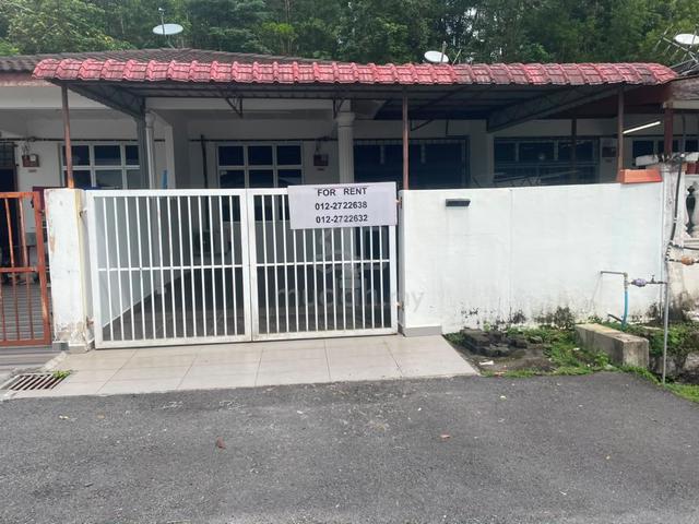 Single Storey house in Taman Permai 1