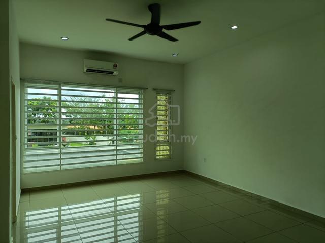 Double Storey Dextora Hijayu 3A,Bandar Sri Sendayan, Seremban For Sale 1