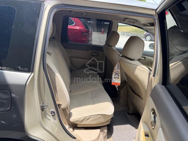 2010 Nissan GRAND LIVINA 1.6 B5 Ready - 4