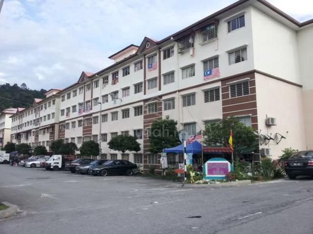 Ampang Saujana Flat 1