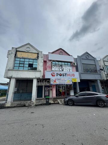 ReadyPenyewa🎯HotLokasi🎯Shoplot 2 Tingkat @ Taman Lobak, Lunas 1