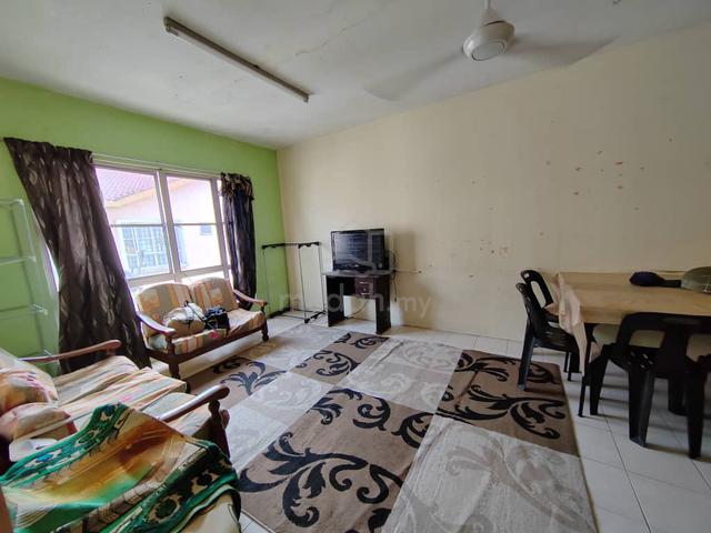Bilik Sewa Apartment Pusat Komersial Seksyen 7 Shah Alam 1