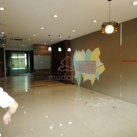 2-Storey Shop Lot @ Tmn Bukit Emas, Seremban 1