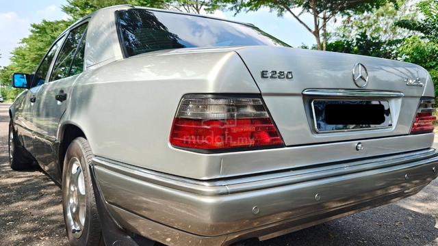 Mercedes-Benz W124 E280 Masterpiece 1995 for Sale - 4