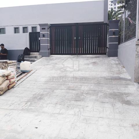 Single Storey Bungalow House, Larkin 1