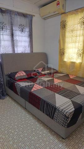 Room for Rent-Near KSL CITY JB TAMAN CENTURY 1