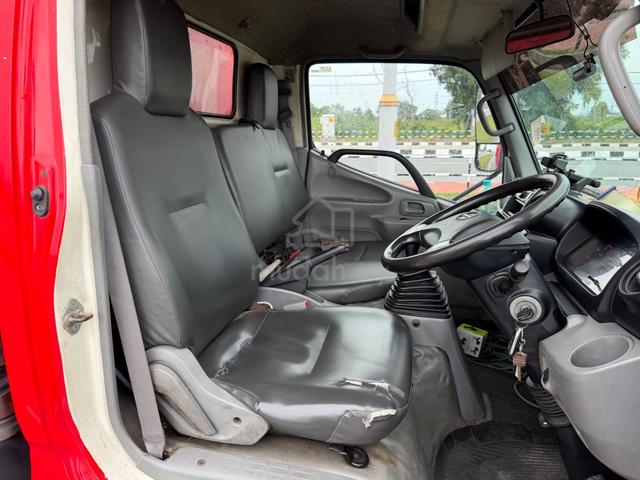 2018 HINO XZU600R 4.0 4800kg 14 Feet - photo 4 of 6