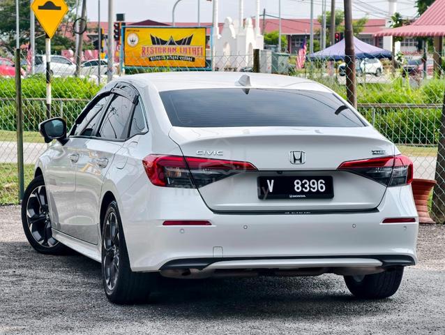 2022 Honda CIVIC 1.5 V (A) - 4