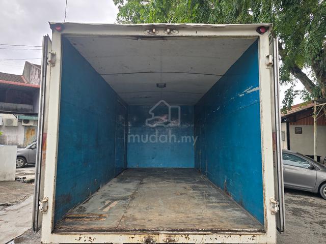 2012 Hino WU302R 4.0 13Kaki (M) Green Engine - photo 3 of 6