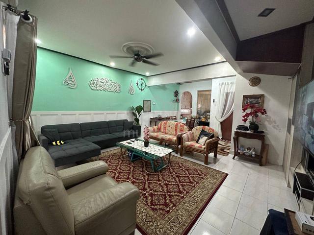 Renovated Double Storey Terrace House SP7, Bandar Saujana Putra 1