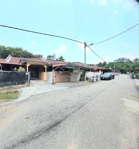 Freehold Renovated Teres Setingkat Taman Puncak Bukit Katil Melaka 1