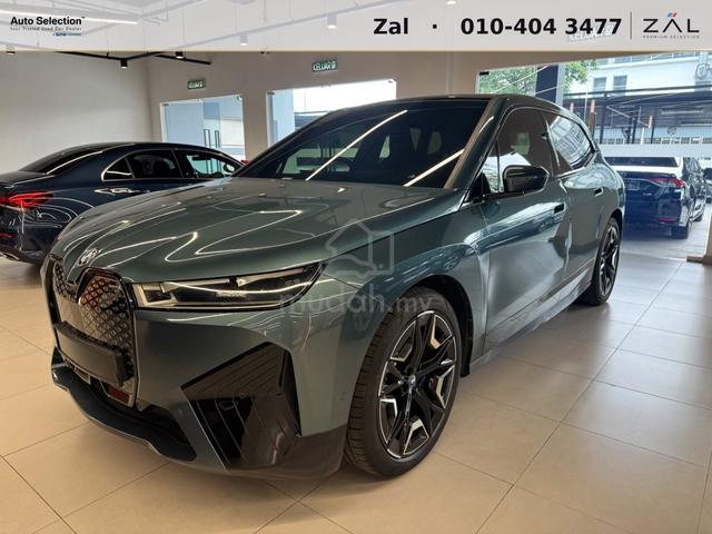 2023 BMW iX xDrive40 Sport by Auto Selection - 1
