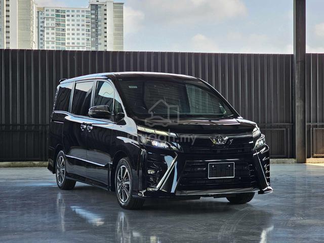 8 SEATER 2PD 2021 Toyota VOXY ZS KIRAMEKI III (A) - 1