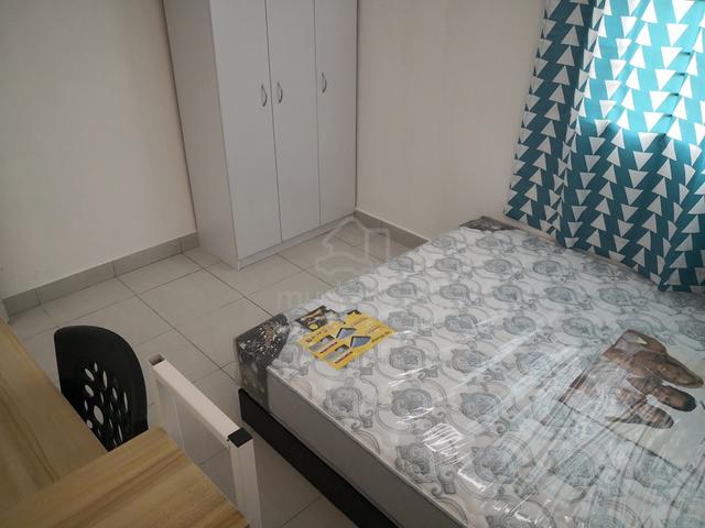 Medium room, Kemuning Aman Kota kemuning (zero deposit) 1