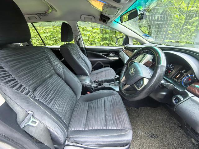 Toyota Innova For Sale - 4