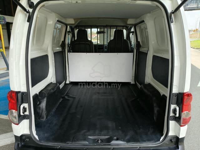 2022 Nissan NV200 1.6 (M) Panel Van - 5