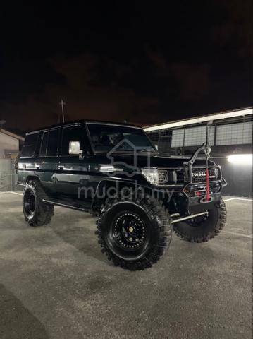 1995 Toyota LANDCRUISER 2.8 II LJ79RV (M) - 1