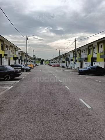 TOWNHOUSE 📍Impian Emas, Skudai 1