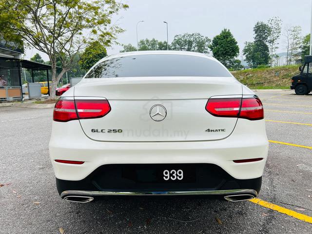 MERCEDES BENZ GLC250 COUPE AMG - YeAR 2017 - 4
