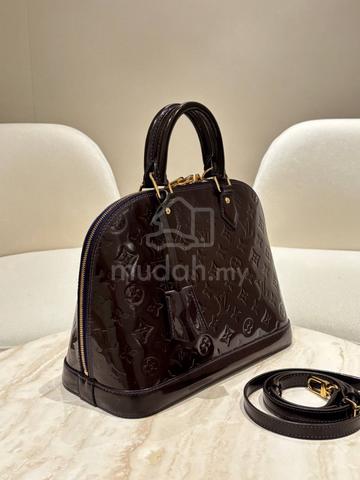 Louis Vuitton Alma PM In Amarantr Monogram Vernis - photo 2 of 5