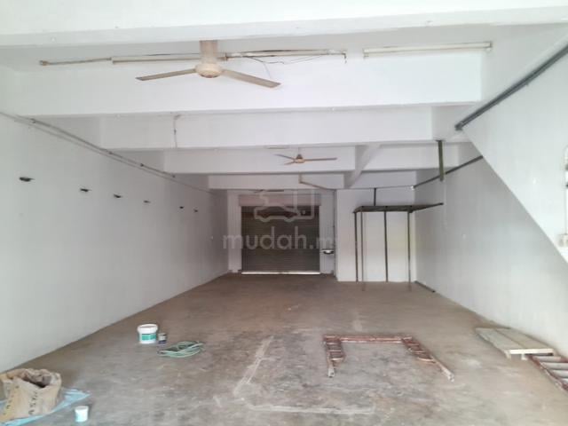Ground floor Shop Bandar Teknologi Kajang Semenyih 1