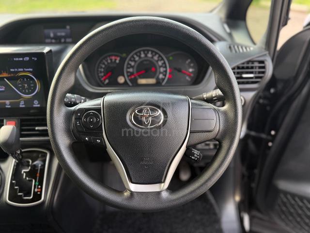 2019 Toyota NOAH 2.0 WXB (A) - 5