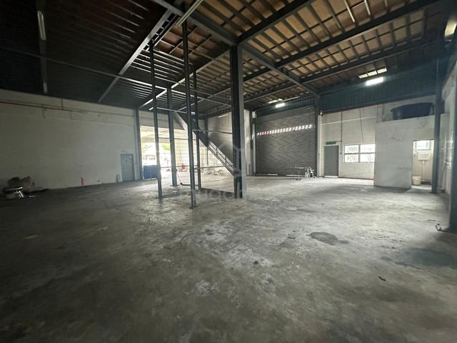 [Rent] 4Sty Semi D Factory Taman Industri Integrasi Rawang 1