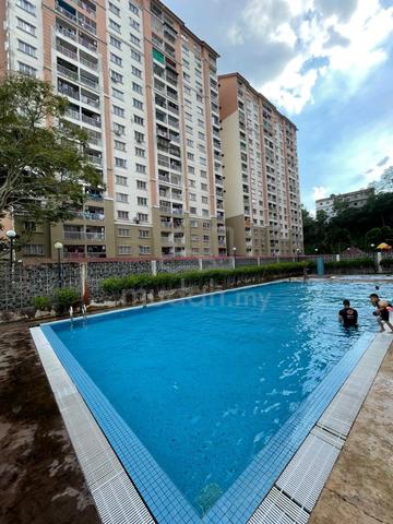 Lakeview Apartments 1