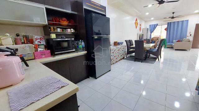 Double Storey House for Sale at Jalan Setia Indah,Setia Alam 1