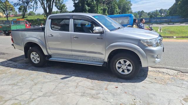 2012 Toyota HILUX 2.5 G MY05 KUN25R FACELIFT II - 4