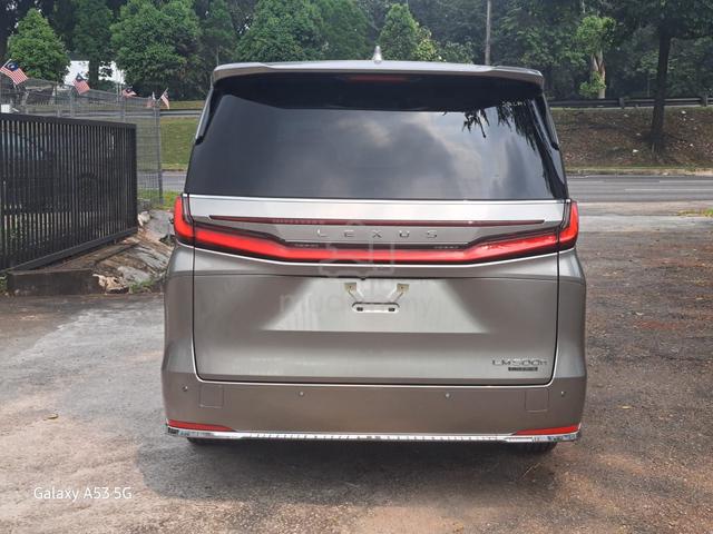 2025 Lexus LM500H VERSION L MARK LEVINSON 6-SEATER - 5