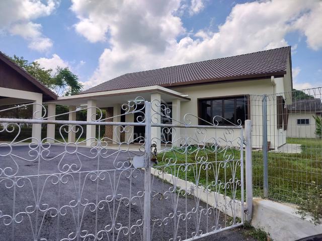 Single Storey Bungalow House For Sale@Taman Toh Kee Kah Port Dickson 1