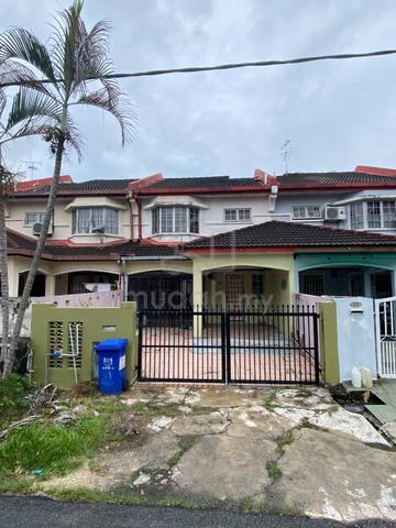 [2-Sty] House in Taman TTDI Jaya Shah Alam. 1