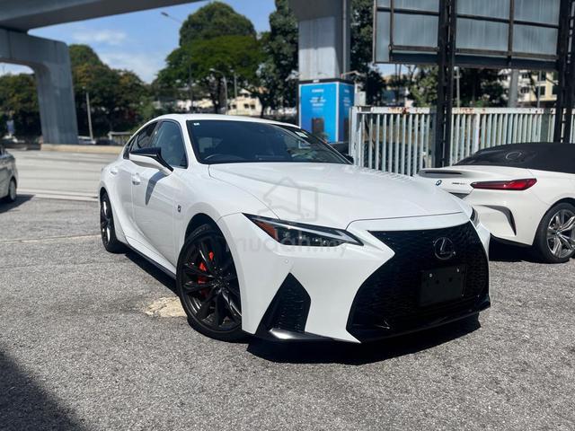 2024 Lexus IS300 2.0 F-SPORT (9k Milleage) - 2