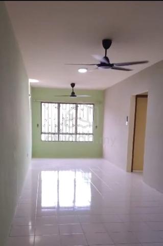 Dahlia Apartment (Taman Bunga Raya) 1