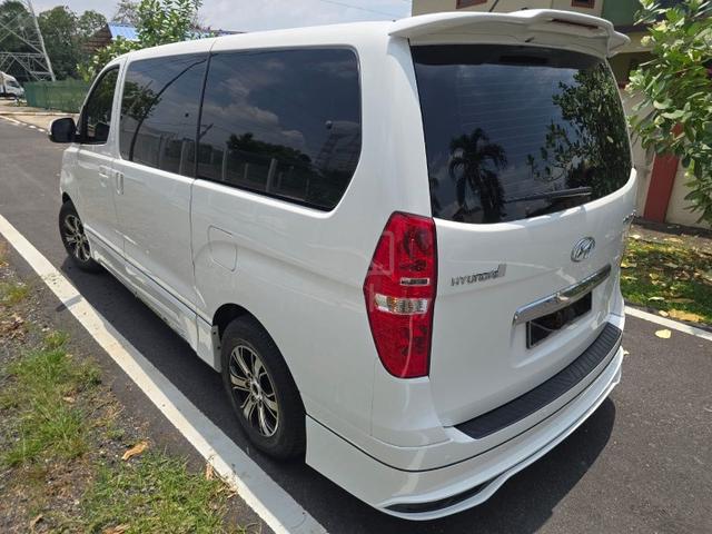2019 Hyundai GRAND STAREX ROYALE EXECUTIVE PLUS - 2