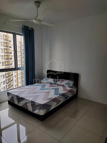Bilik Master Platinum Splendor Semarak Female untuk disewa 1
