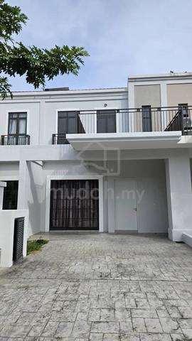 2 Storey House in Monet Lily Kota Warisan Sepang For Sale 1