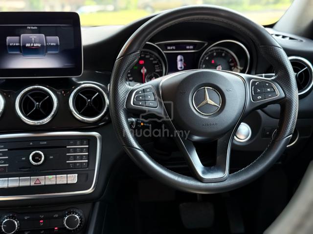 2018 Mercedes Benz CLA180 1.6 AMG (A) - 4