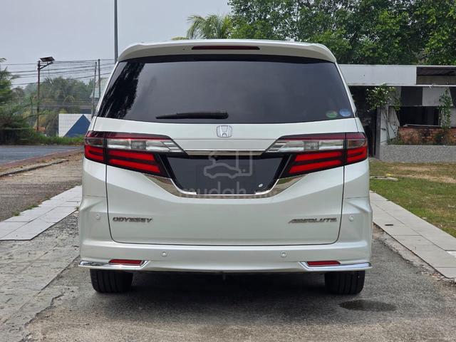 2018 Honda ODYSSEY 2.4 ABSOLUTE very clean car - 4