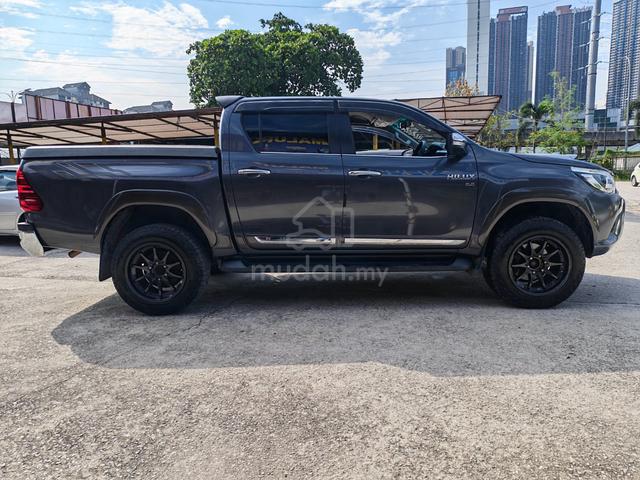 Toyota HILUX 2.8 (A) G VNT 4x4 Push Start Leather - 4